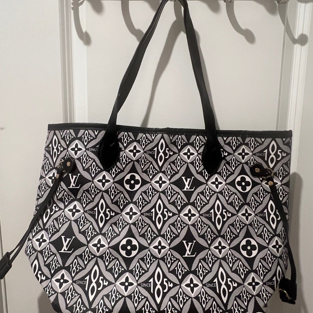 Louis Vuitton Monogram Black and White Tote